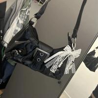 Borsa vintage stile y2k nera in pelle sintetica