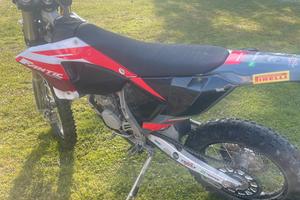 Moto enduro fantic xe 125
