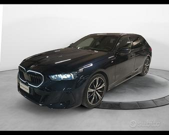 BMW 520d Touring 48V xdrive MSport Pro auto