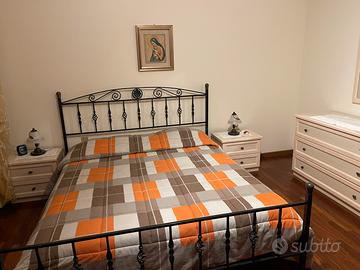 Camera da letto completa