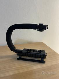 IMPUGNATURA PER VIDEOCAMERE