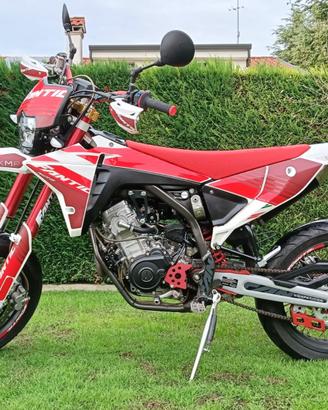 Fantic XMF 125 - Competition