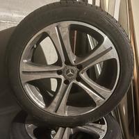 Gomme e cerchi Mercedes
