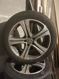 Gomme e cerchi Mercedes