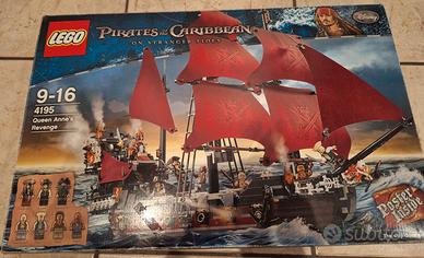 Lego 4195 Queen Anne’s Revenge - Pirati dei Caraib