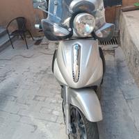 Piaggio Beverly 500