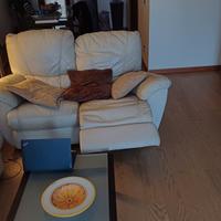 divani in pelle con recliner