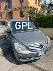 Mercedes classe b gpl