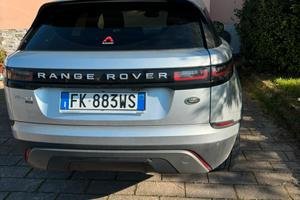 Bella Rover Velar grigio chiaro metalliz