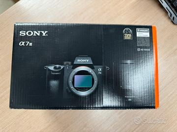 Fotocamera Mirrorless Sony Alpha 7 III NUOVISSIMA