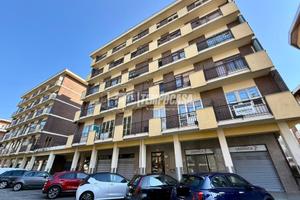 TRILOCALE CON TERRAZZO E BOX AUTO IN BORGO NUOVO