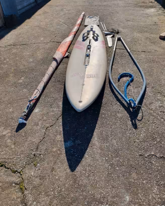 TAVOLA DA WINDSURF