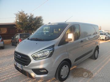 Ford Transit Custom furgone