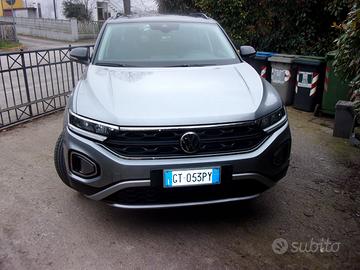 VOLKSWAGEN nuovo T-Roc