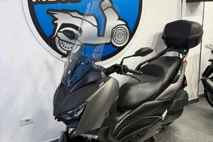 Yamaha X-Max 300