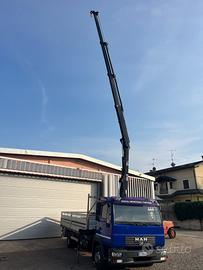 Man 120 ql cassone fisso e gru Hiab