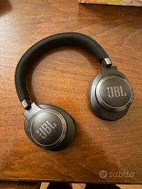 JBL Live 660nc