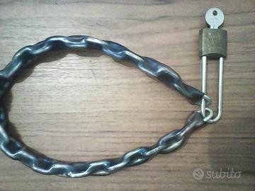 Catena antifurto per bicicletta