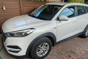 Hyundai Tucson 1700 diesel 