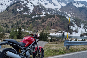 Ducati Monster 1000 S