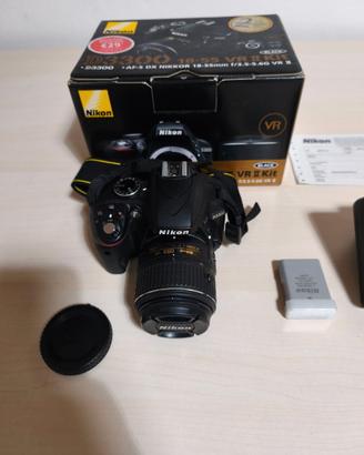 NIKON D3300 18-55 VRII KIT (SOLO 2800 SCATTI)