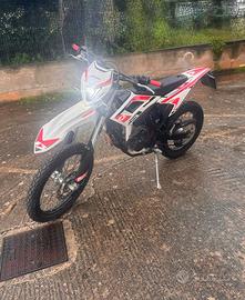 Beta RR 125 4Tempi Enduro (Modello T)