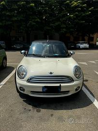 Mini Cooper Cabrio 2010