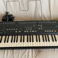 Tastiera Roland E66