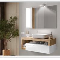 Specchio e pensile , mobile bagno