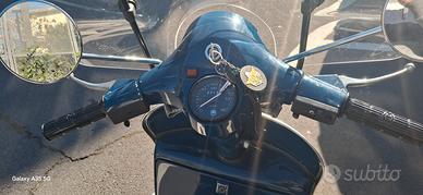 Piaggio  Vespa P200E 