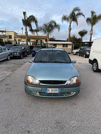 Ford Fiesta 1.2 gpl 2000