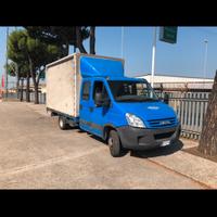 Daily 35c13 7 posti
