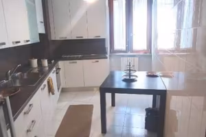 Appartamento di 105 m² con più di 5 locali a Strad