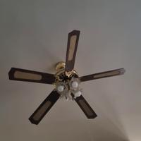 ventilatore da soffitto con luci