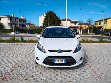 Ford Fiesta 2009 Bensina GPL