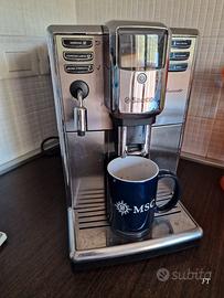 Saeco Incanto HD8614 con cappuccinatore