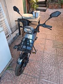 bici scooter elettrico Mergellina
