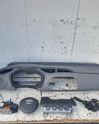 891700D770 KIT AIRBAG TOYOTA YARIS III REST (P13) 