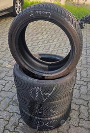 4 Gomme Invernali FIRESTONE 205/45 R17 - DOT 2023