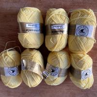 Gomitoli acrilico e lana - colore giallo