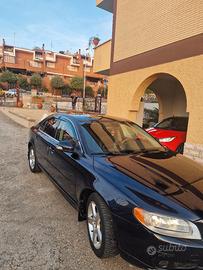 VOLVO S80 D5