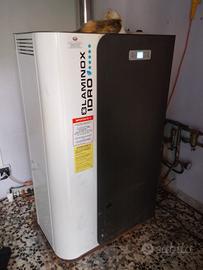 caldaia a pellet 29kw come nuovo
