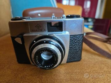 macchina fotografica vintage 