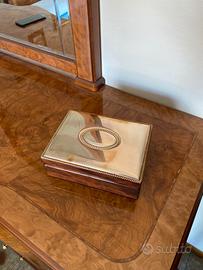 Portagioie in legno