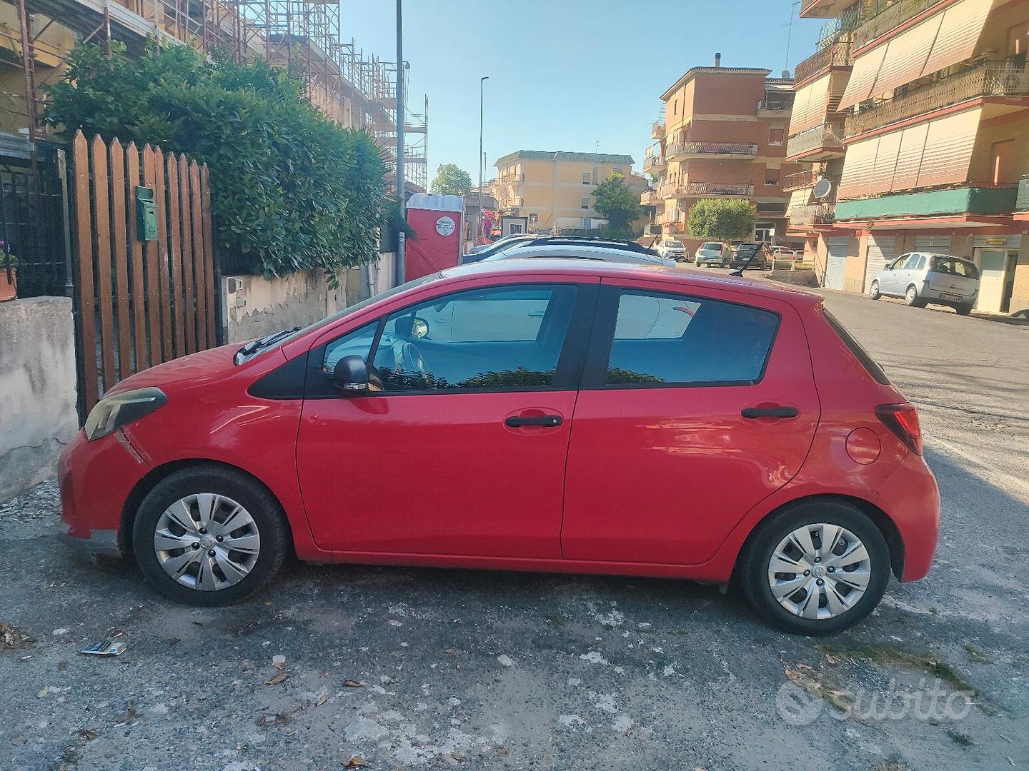 Toyota Yaris 2015 photo 4