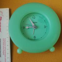 Sveglia analogica colore fluorescente