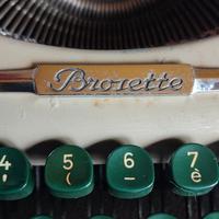 macchina da scrivere vintage