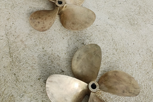 Coppia di eliche diametro 45