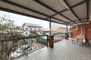 VILLA BIFAMILIARE CON AMPI SPAZI, DUE TERRAZZI E C