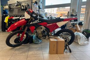 Ducati mx Factory 450